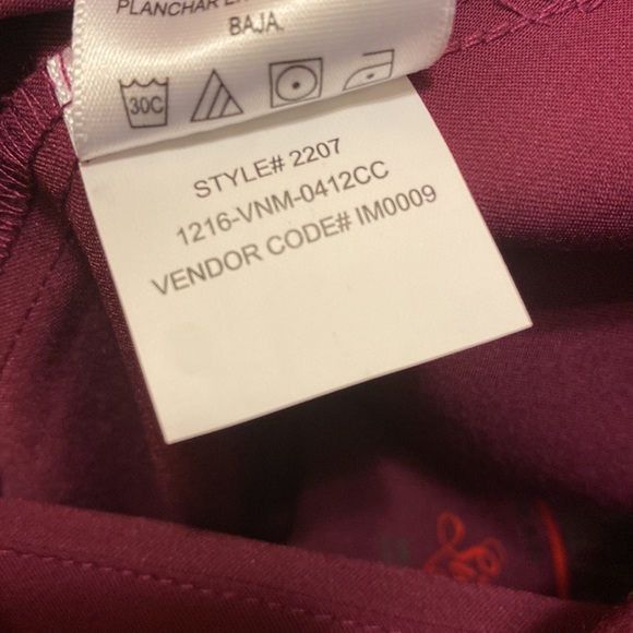 NWt Greys Anatomy 3 Pocket Low Rise Pant - Picture 7 of 12